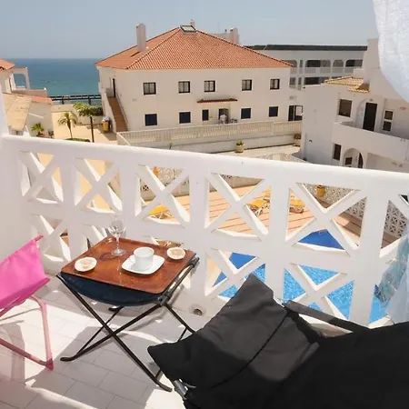 Апартаменти Oura Village Amazing Sea View *